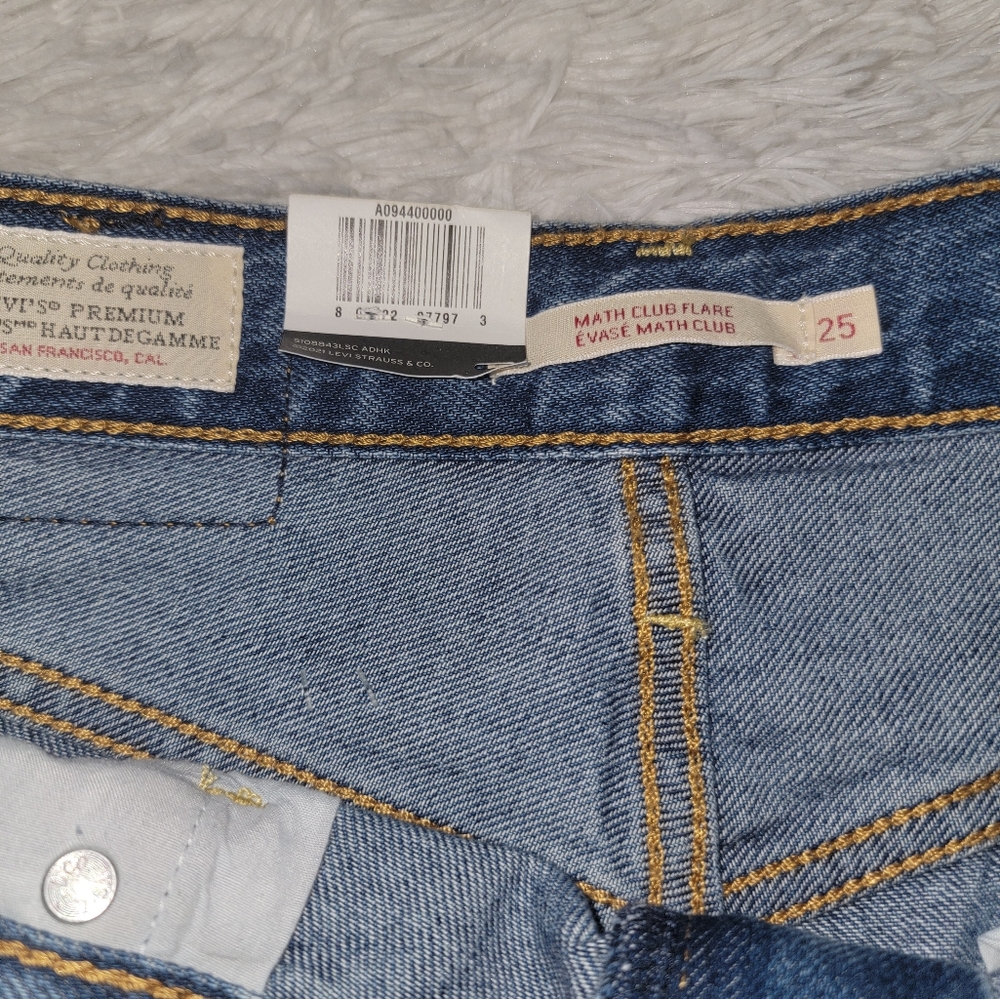 Levi's Math Club Flare High Rise Blue Jeans - Picture 9 of 11